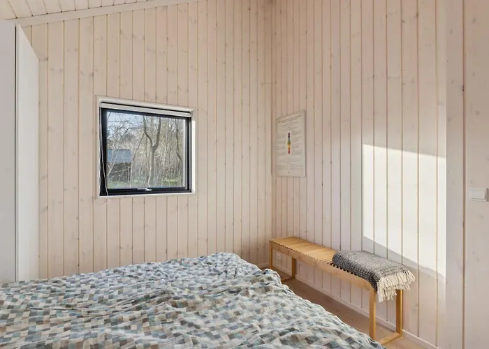 New Bright Close To The Сasa de vacaciones *