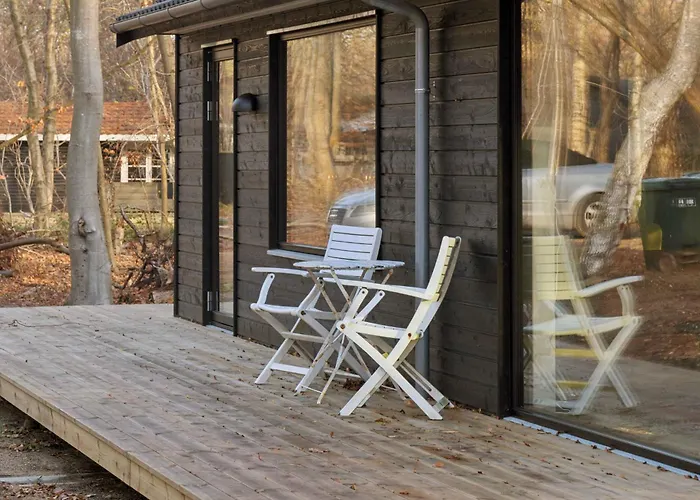 New Bright Close To The Сasa de vacaciones *