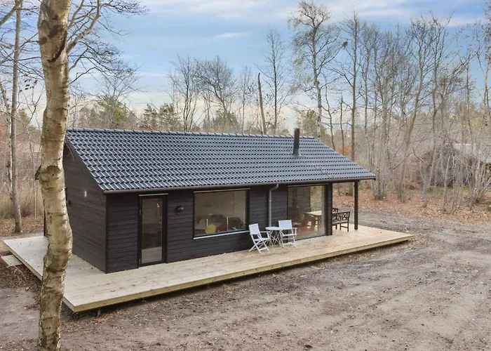 Сasa de vacaciones New Bright Close To The